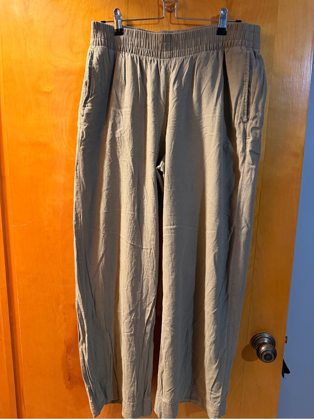 Old Navy Men's Elastic-Waist Khaki Pants - Olive
